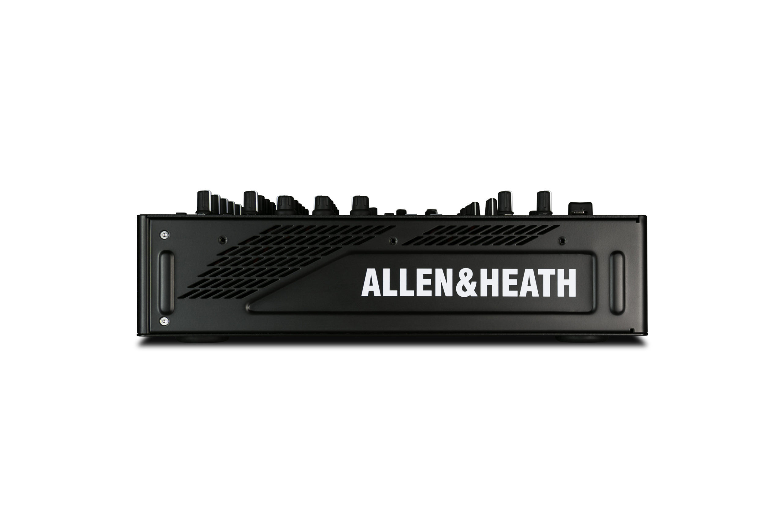 Mixer Allen & Heath Xone PX5, vedere din stânga